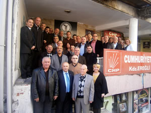 CHP İlçe Yönetimi muhtarları dinledi