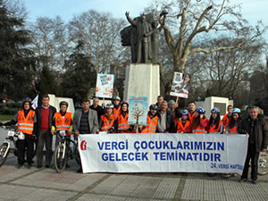 Bisikletliler Derneği’nden Vergi Haftası’na destek