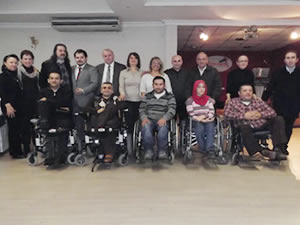 Engelliler Derneği’nden kahvaltı etkinliği