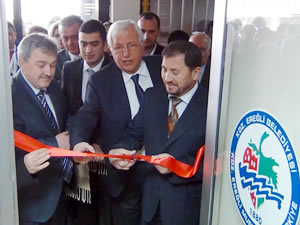 Belediye’nin Mezarlıklar Müdürlüğü ek binası açıldı