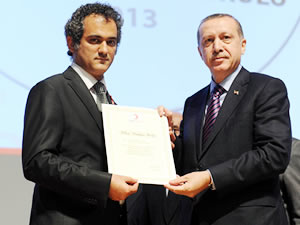 Bağış rekortmeni BEÜ’ye altın madalya