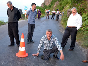 AKPli Bakan Karayollarnn beceriksizliinden yaknd!