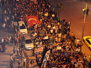 Ereğli’de binlerce insan protesto için yürüdü
