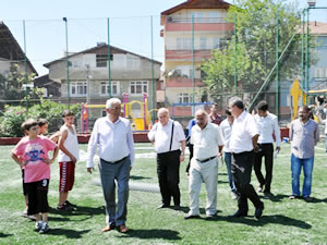  mahalleye spor alanlar yaplyor