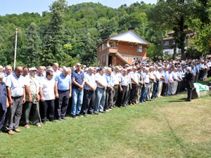 Meclis üyesinin annesi son yolculuğuna uğurlandı