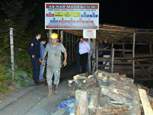 Zonguldak’ta maden ocağındaki göçükten 2 işçi kurtarıldı!