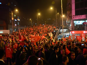 Zonguldak’ta Cumhuriyet Yürüyüşü’ne yoğun katılım