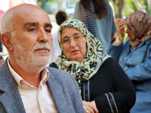 “Ahmet Kaya’ya ödül verilmesi, şehit ve gazilere hakarettir!”