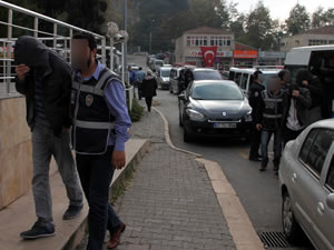 Ereğli’de uyuşturucu operasyonu: 15 gözaltı