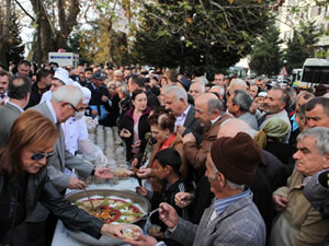 Belediyenin aure ikram etkinliine byk ilgi