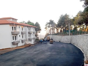 Çamlıca Sokak’ta asfalt çalışması
