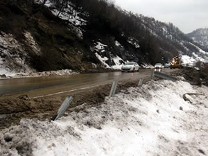 Zonguldak-Ankara Karayolu’nda heyelan