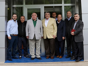 Tetiker tersanecilerle buluştu, liman için umutlu konuştu