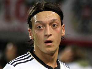 Özil’e Sevgi Barış Dostluk ödülü