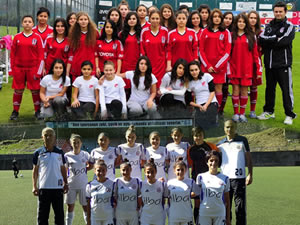 Ereli Belediyespor ve Beikta Bayan Futbol Takm dostluk manda buluuyor