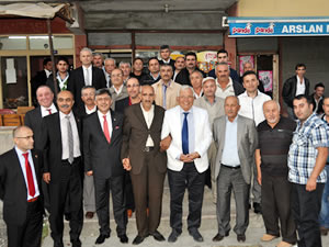 CHP, bayramı köylerde geçirdi