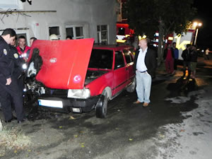 Park halindeki otomobil yandı