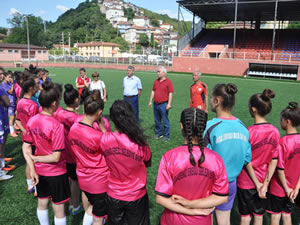 Ereli Belediyespor Bayan Futbol takm Trkiye ampiyonasna hazrlanyor
