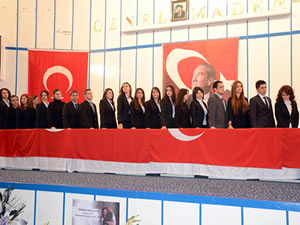 “Toplum, fedakar öğretmenlerle yükselecek”
