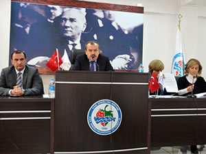 Belediye’nin 2013 gelir tarifesi kabul edildi