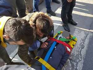 Erelide kaza: Yolun karsna gemeye alan gen adam yaraland