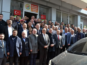 AK Parti Belediye Bakan Aday Sezer, Muhtarlar Derneini ziyaret etti
