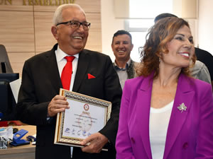 6. kez Belediye Başkanı seçilen Posbıyık, mazbatasını aldı