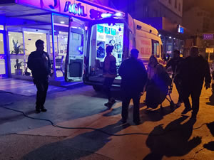 Eski muhtar ile yeni muhtar arasında kavga çıktı, 10 kişi yaralandı